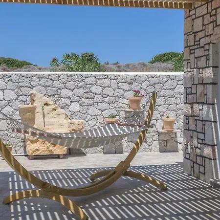Milion Fantasy House Adamantas (Milos)